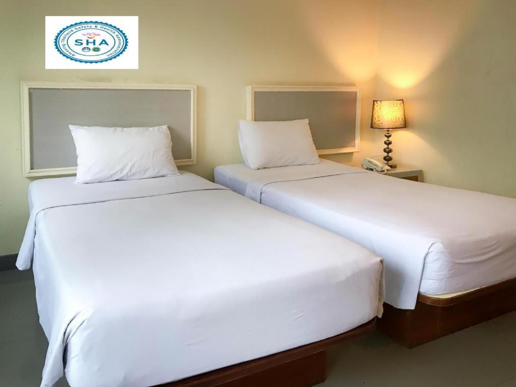 בנגקוק J Two S Pratunam Hotel מראה חיצוני תמונה