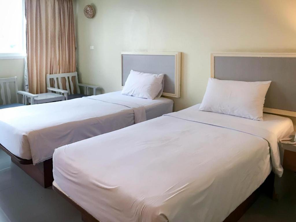 בנגקוק J Two S Pratunam Hotel מראה חיצוני תמונה