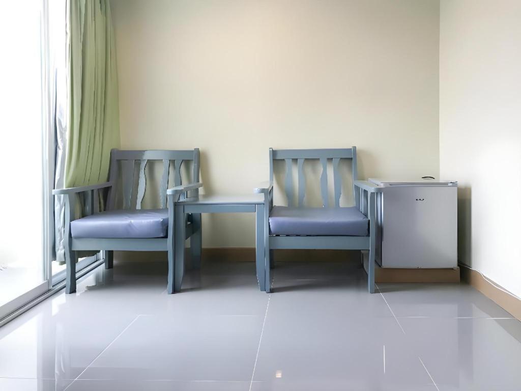 בנגקוק J Two S Pratunam Hotel מראה חיצוני תמונה